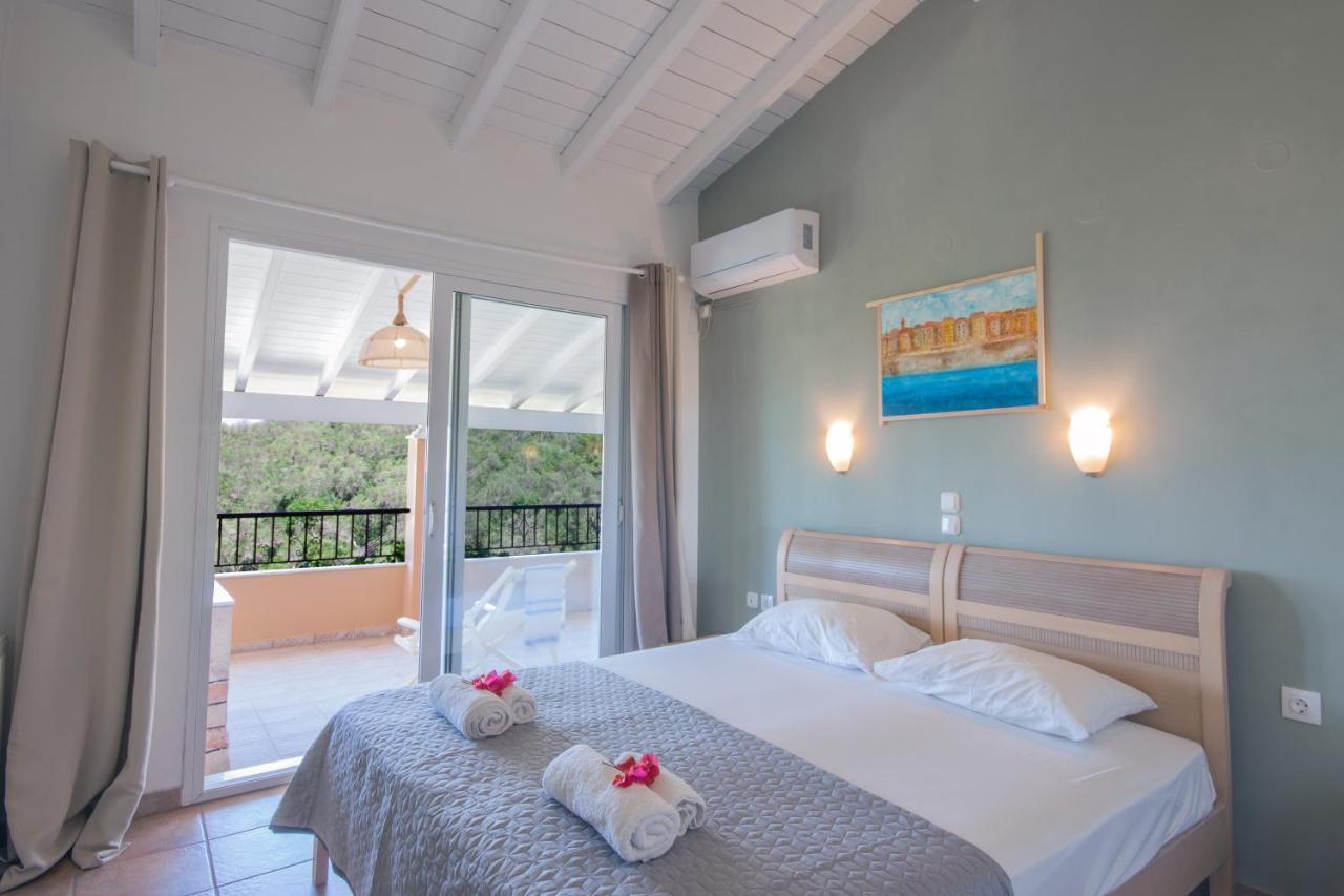 Odyssey Villas Kassiopi Dış mekan fotoğraf