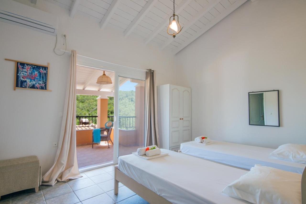 Odyssey Villas Kassiopi Dış mekan fotoğraf