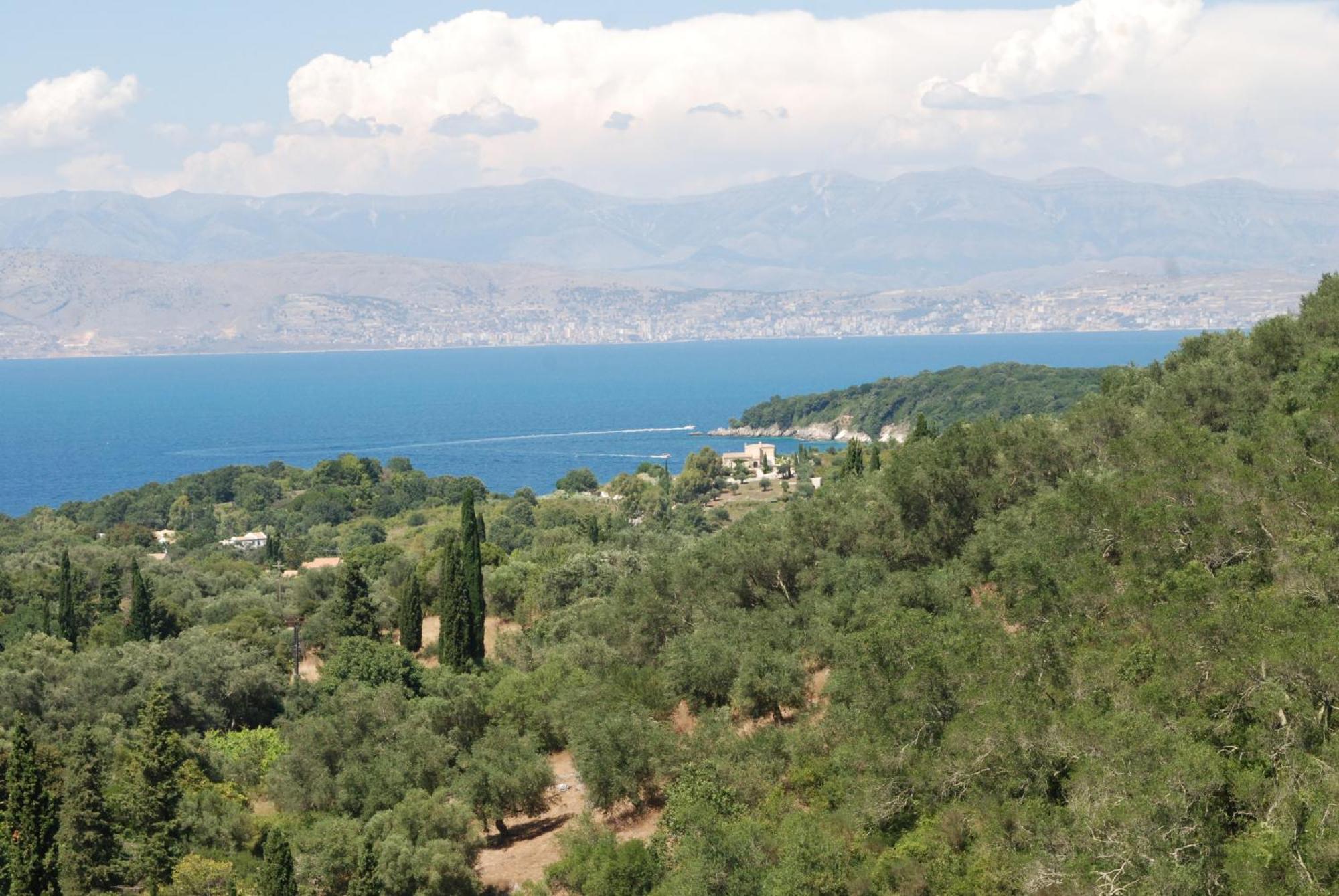 Odyssey Villas Kassiopi Oda fotoğraf